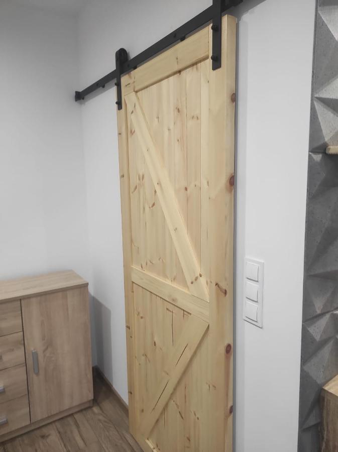 Walbrzych Pilsuckiego News Apartament Daire Dış mekan fotoğraf