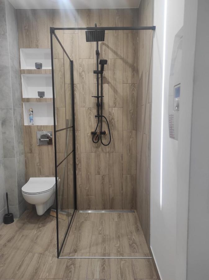 Walbrzych Pilsuckiego News Apartament Daire Dış mekan fotoğraf